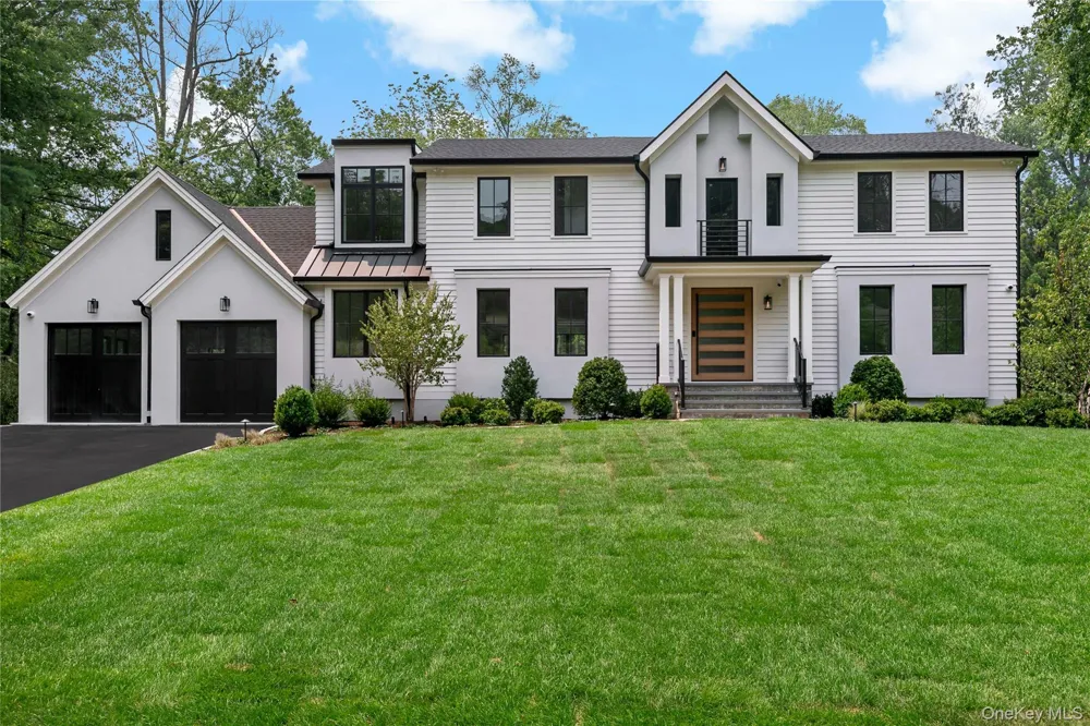14 Kolbert Drive Scarsdale, NY 10583