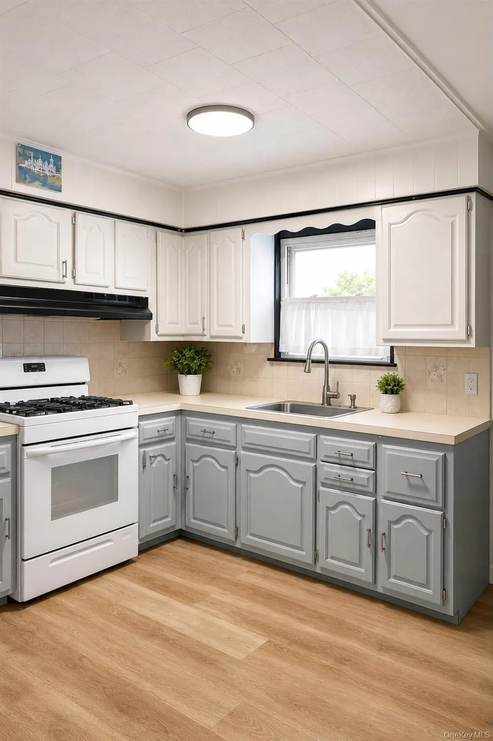 6931 Almeda Avenue Arverne, NY 11692