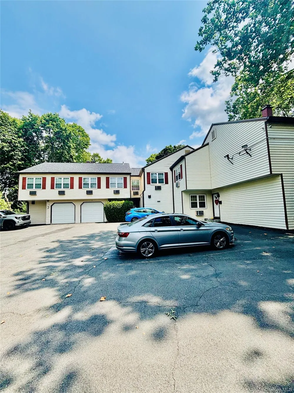 10 Westview Avenue #D White Plains, NY 10603