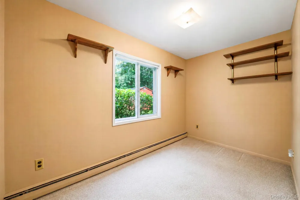 1050 Sipp Avenue Medford, NY 11763