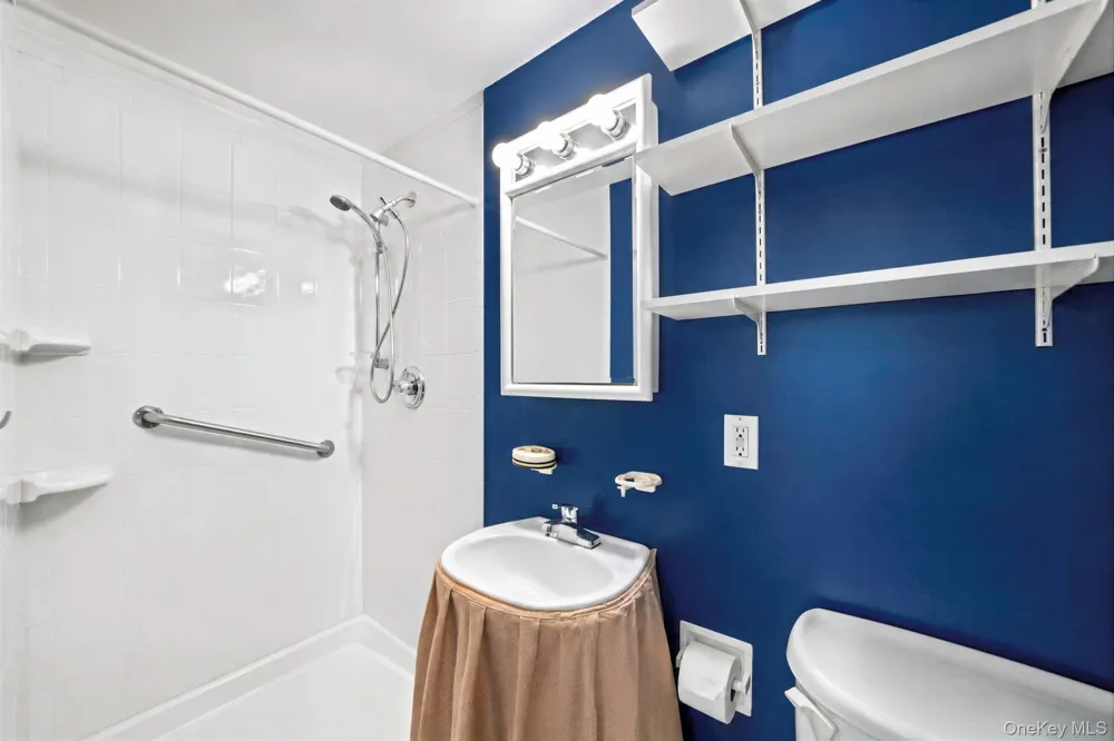 1050 Sipp Avenue Medford, NY 11763