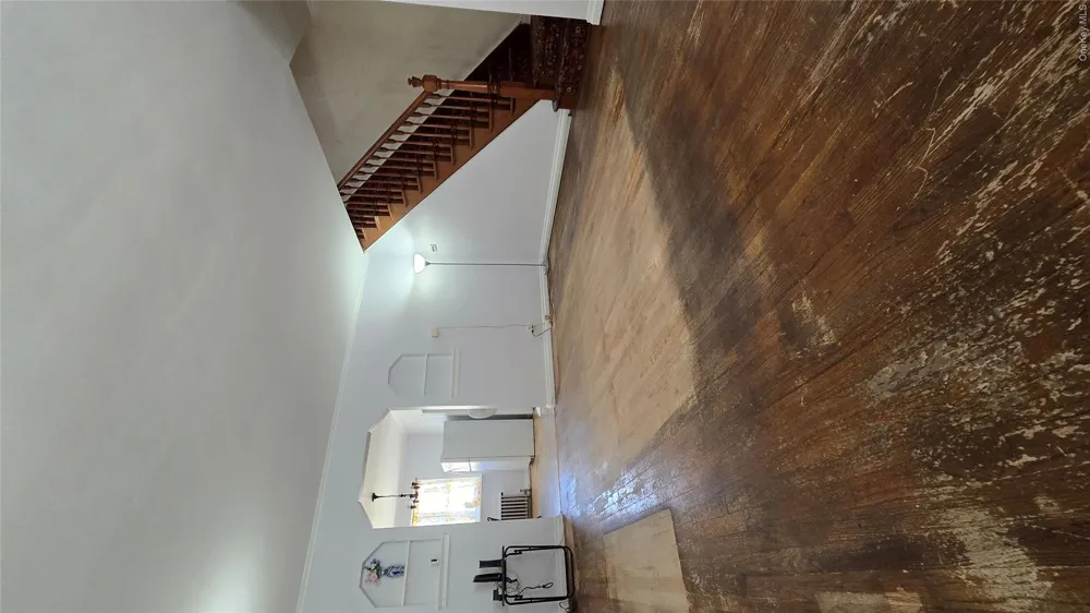 10531 63rd Avenue Forest Hills, NY 11375