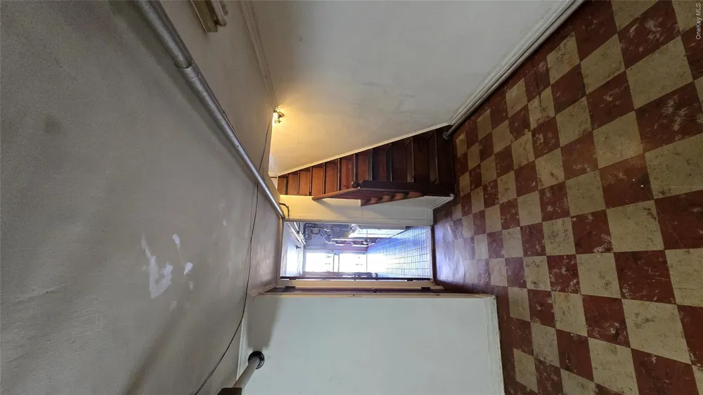 10531 63rd Avenue Forest Hills, NY 11375