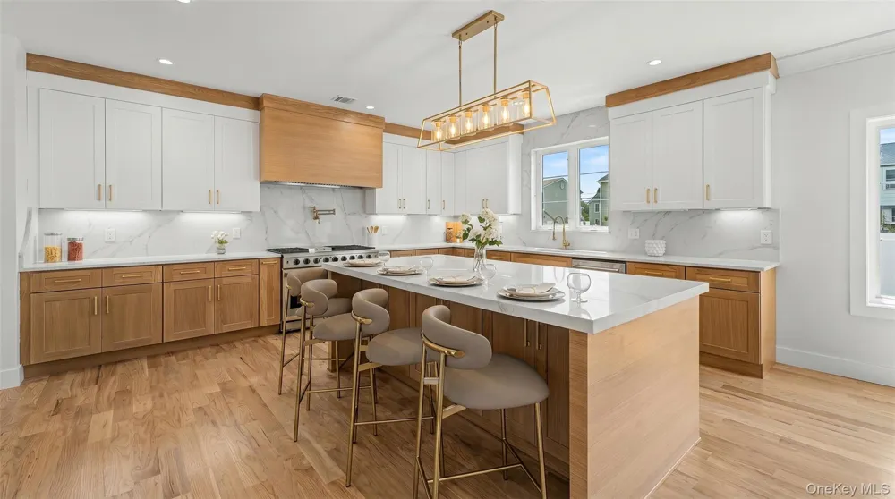 1089 Linden Street Valley Stream, NY 11580
