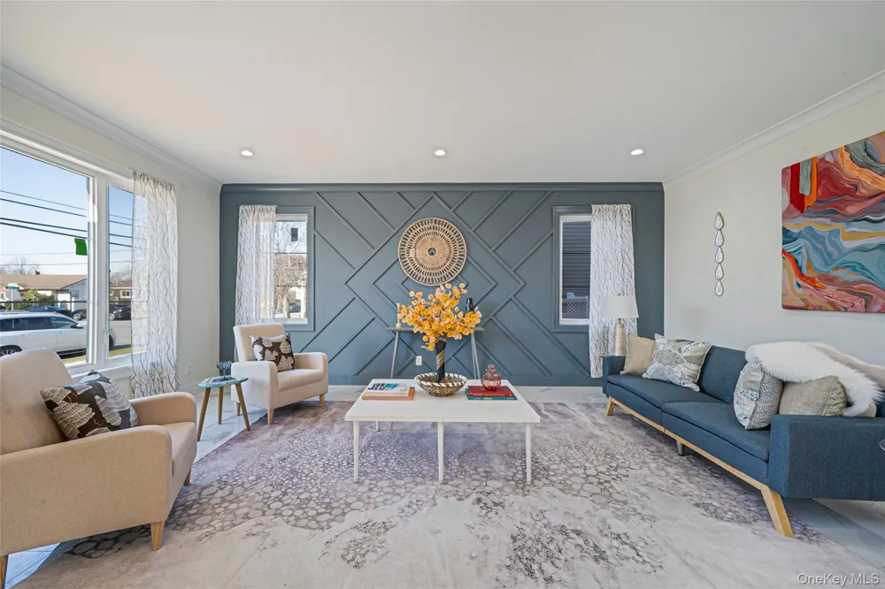 1089 Linden Street Valley Stream, NY 11580