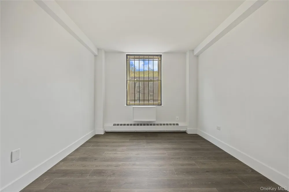 1050 Vermont Street #4B Brooklyn, NY 11207