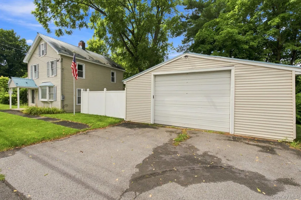 344 Broadway #9W Ulster Park, NY 12487