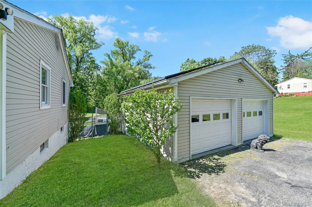 145 South Street Marlboro, NY 12542