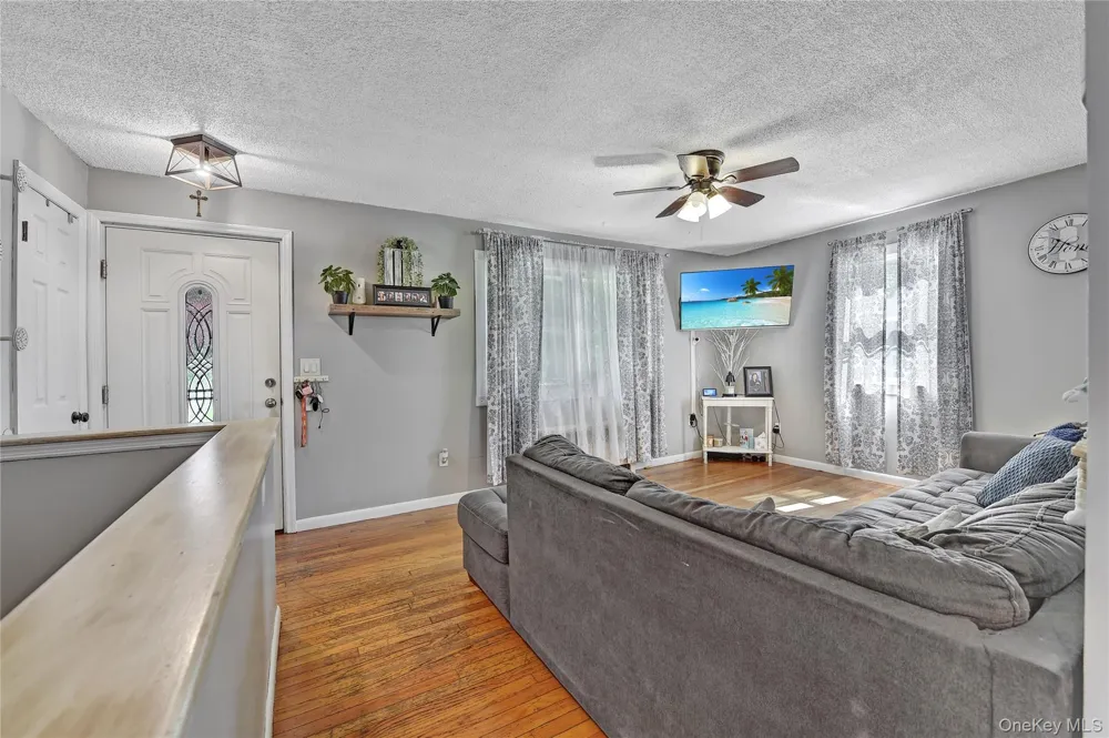 145 South Street Marlboro, NY 12542
