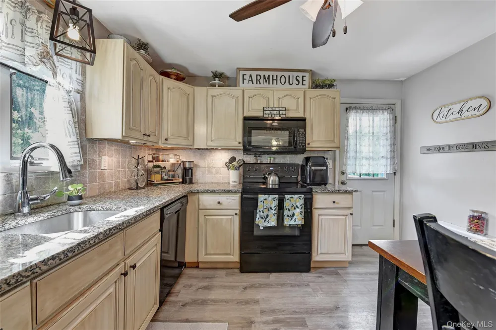145 South Street Marlboro, NY 12542