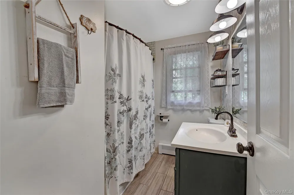145 South Street Marlboro, NY 12542