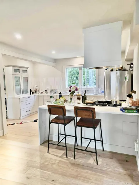 18 Webster Avenue