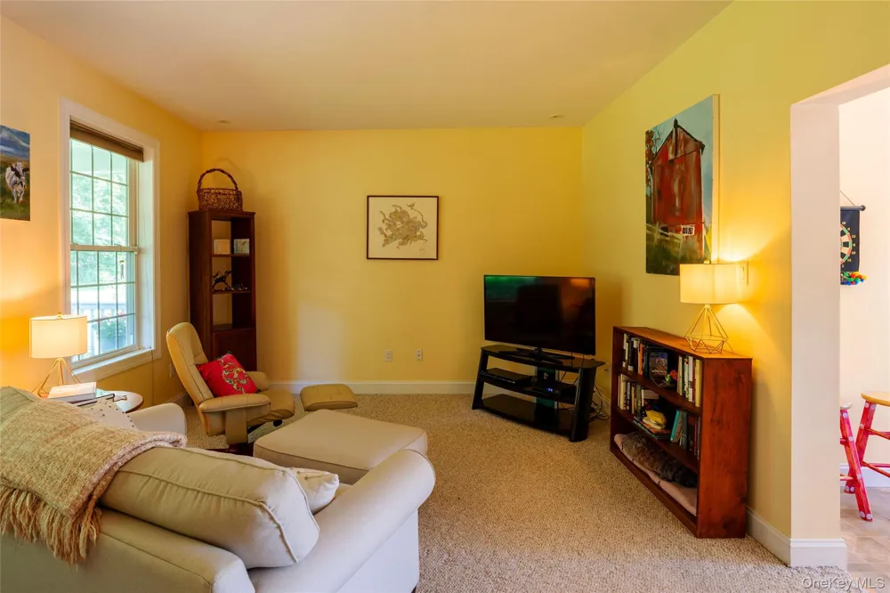 555 Plutarch Highland, NY 12528
