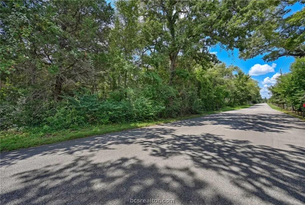 7 Country Club Drive Caldwell, TX 77836