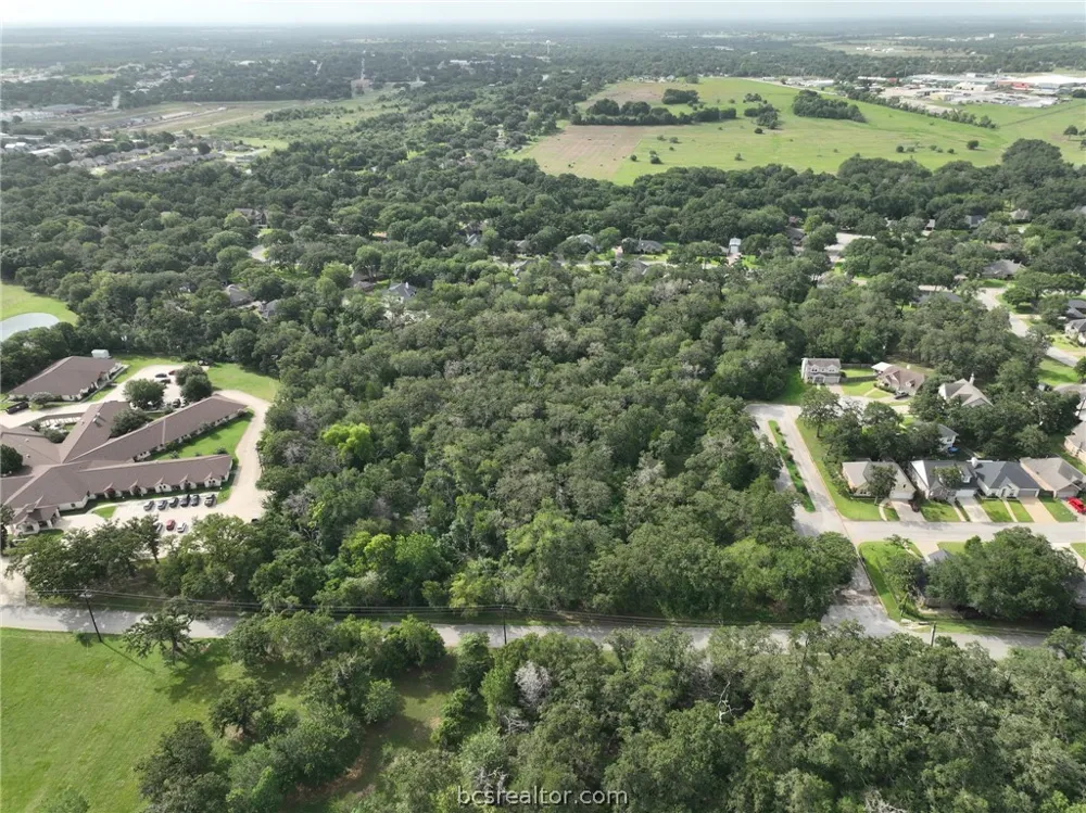 7 Country Club Drive Caldwell, TX 77836