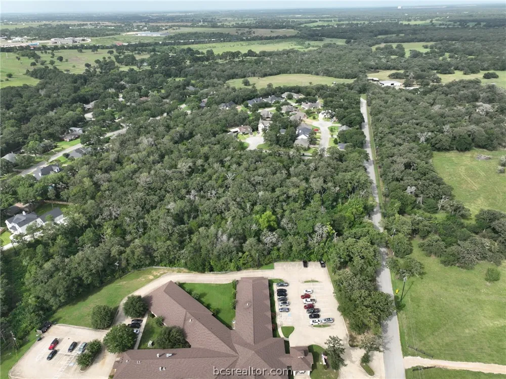 7 Country Club Drive Caldwell, TX 77836