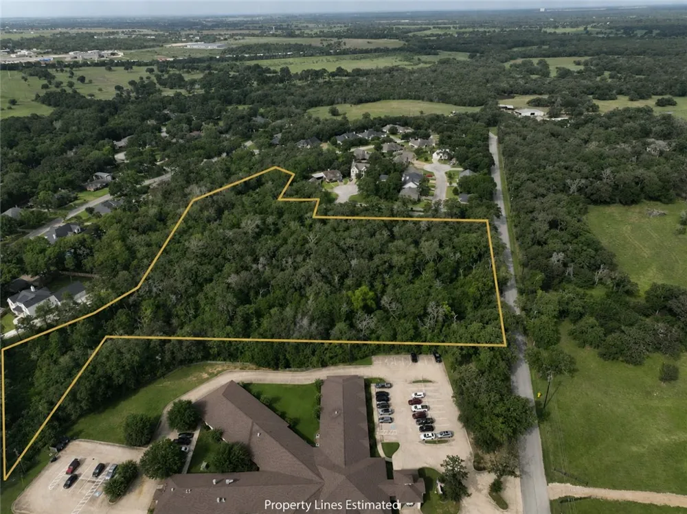 7 Country Club Drive Caldwell, TX 77836