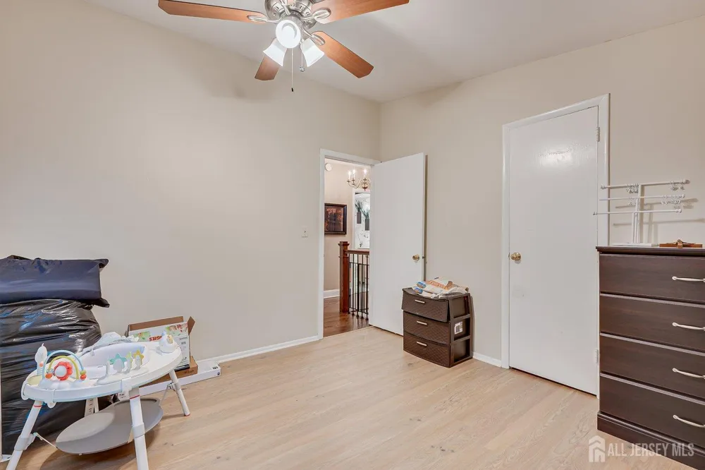 4 Bucknell Drive Hazlet, NJ 07730