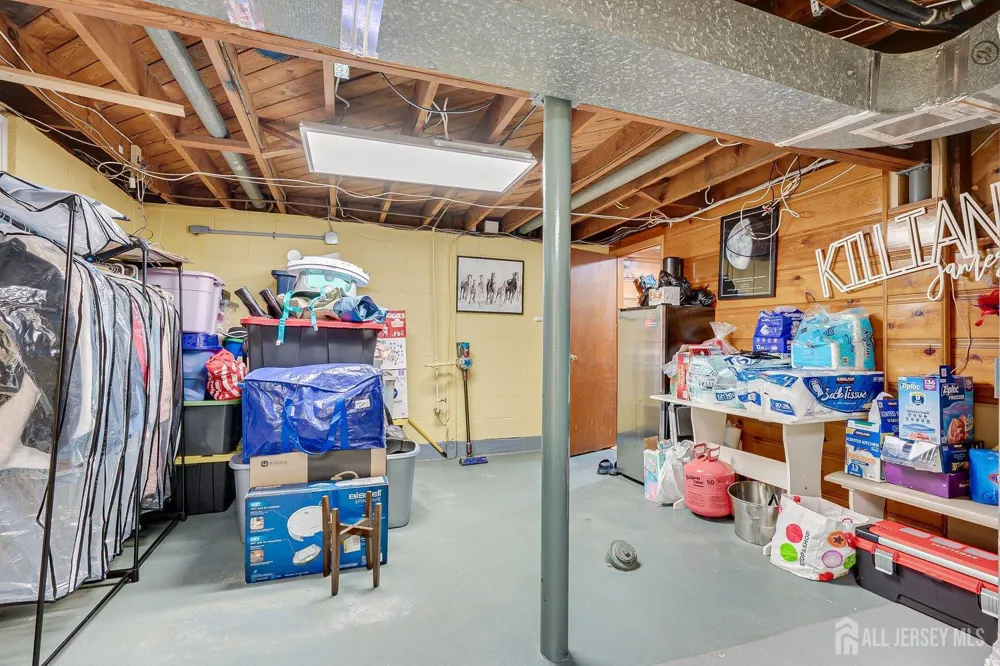 4 Bucknell Drive Hazlet, NJ 07730