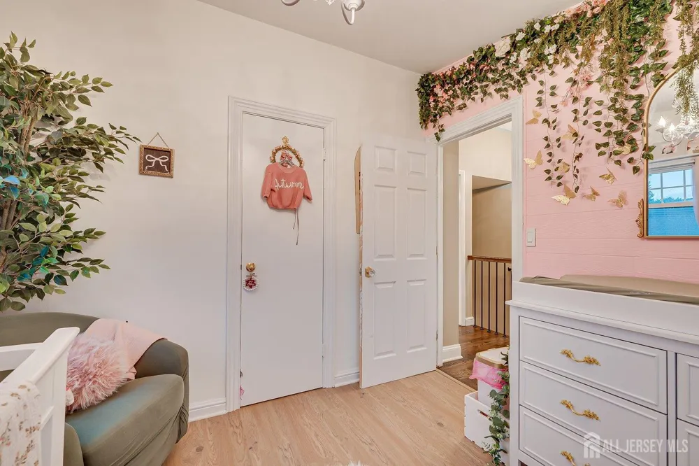 4 Bucknell Drive Hazlet, NJ 07730