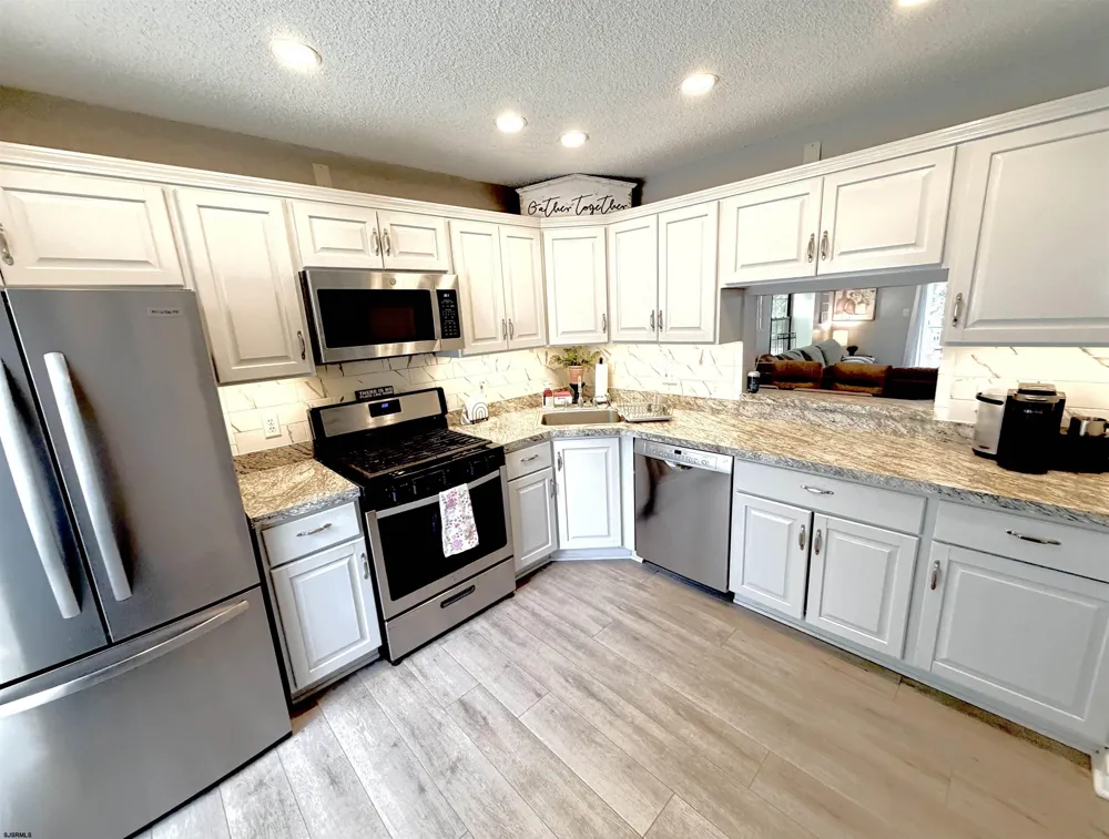 240 Mattix Run Galloway Township, NJ 08205