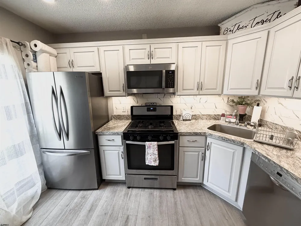 240 Mattix Run Galloway Township, NJ 08205