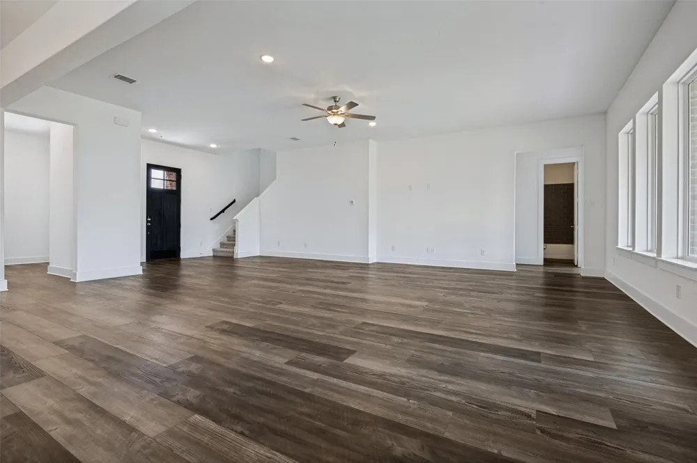 915 Crossvine Drive Mansfield, TX 76063