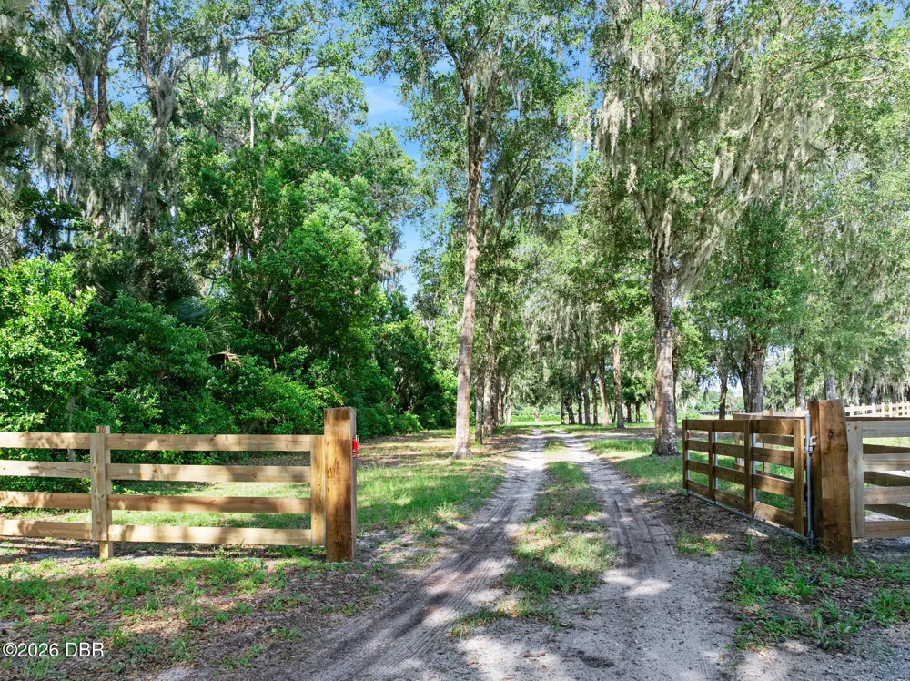 Blackburn Road Pierson, FL 32180