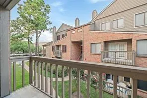 2023 Gentry Side Drive #204