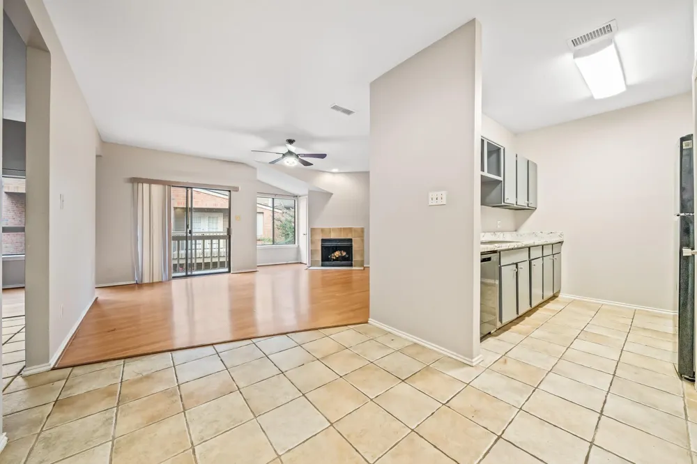 2023 Gentry Side Drive #204 Houston, TX 77077