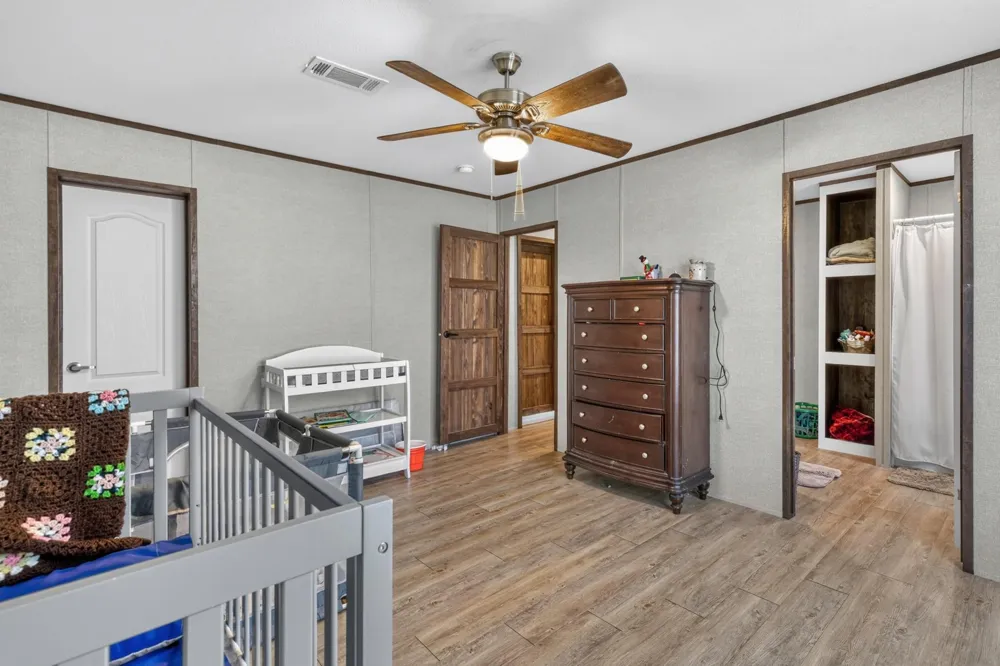 8938 Old Highway Road Calvert, TX 77837