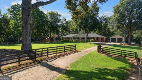 144 Hay Renfroe DR