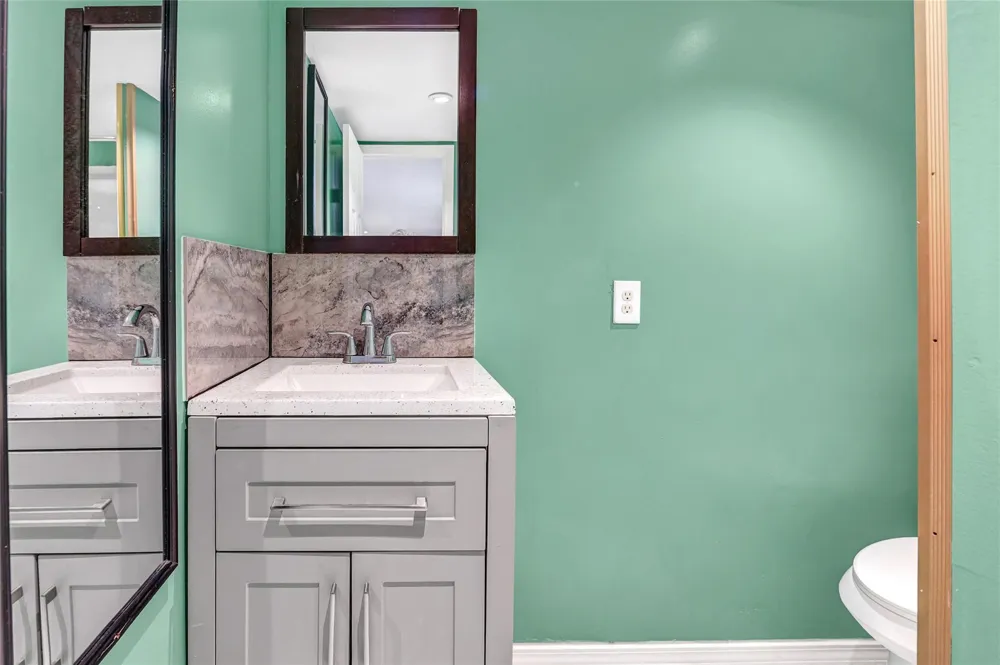 3202 Mckinney Drive La Marque, TX 77568