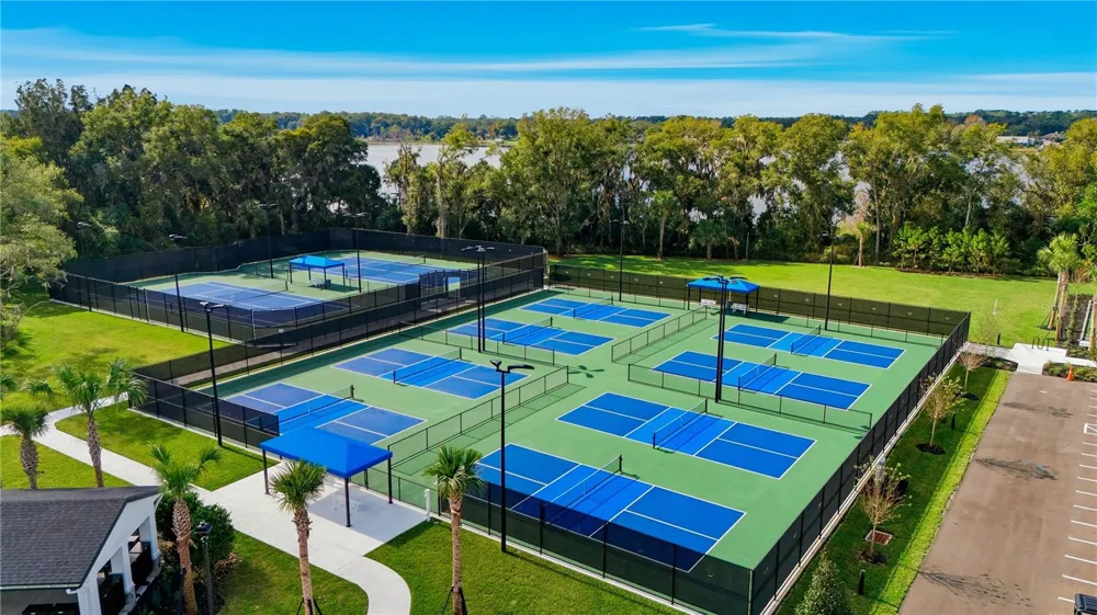 1197 CRESSWIND BOULEVARD Deland, FL 32724