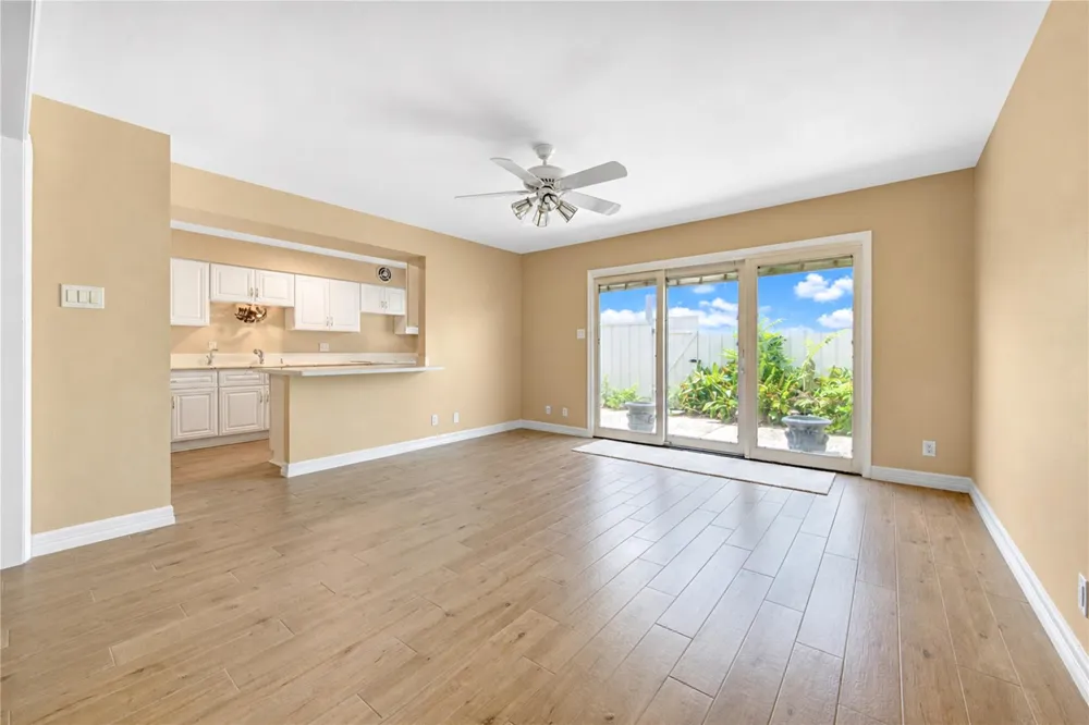 12710 Huntingwick Drive #121 Houston, TX 77024