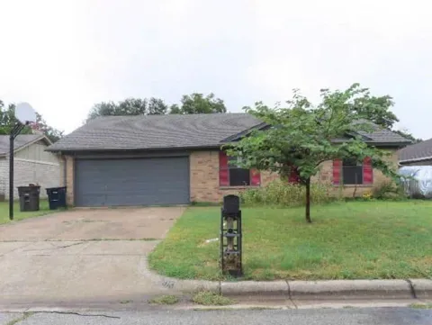 2813 Highlawn Terrace