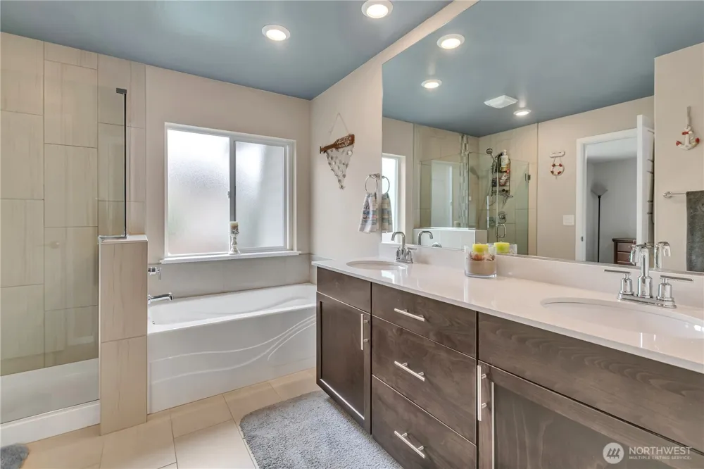 14603 200th Avenue E Bonney Lake, WA 98391