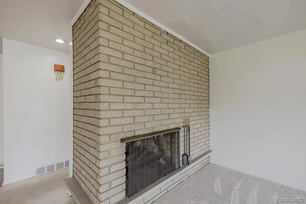 3108 Schoolhouse Drive Waterford Charter Township, MI 48329