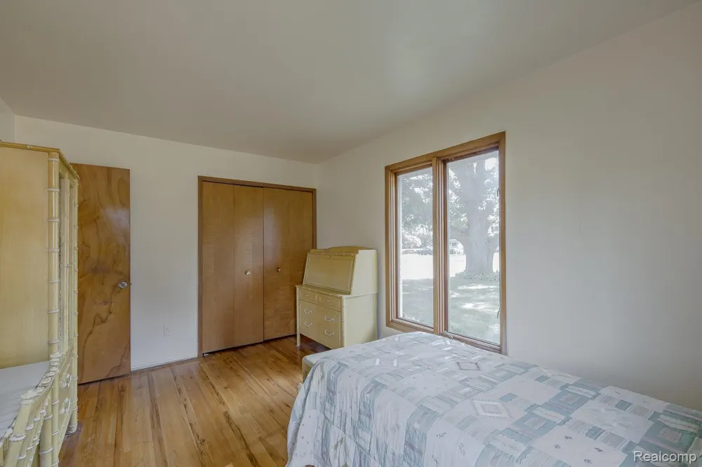 3108 Schoolhouse Drive Waterford Charter Township, MI 48329