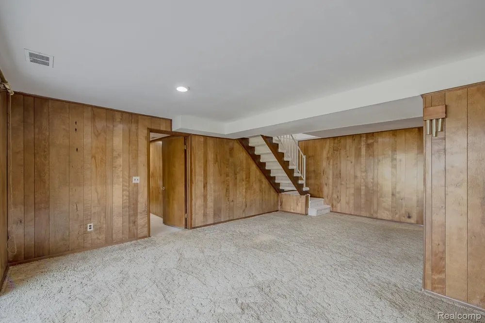 3108 Schoolhouse Drive Waterford Charter Township, MI 48329