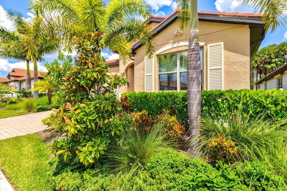 308 SOLIERA STREET Nokomis, FL 34275