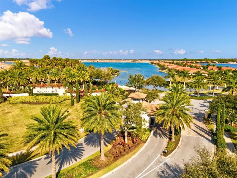 308 SOLIERA STREET Nokomis, FL 34275