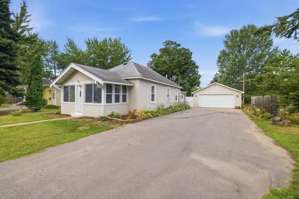 313 1st Avenue NE Brainerd, MN 56401