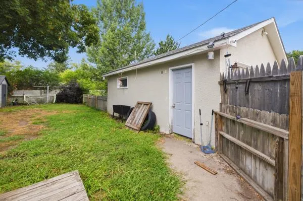 313 1st Avenue NE Brainerd, MN 56401