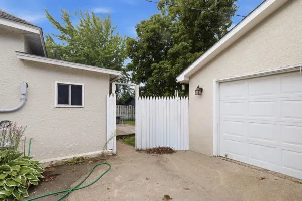 313 1st Avenue NE Brainerd, MN 56401