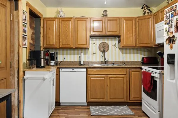 313 1st Avenue NE Brainerd, MN 56401