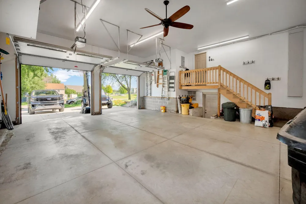 1210 Albion Avenue Fairmont, MN 56031