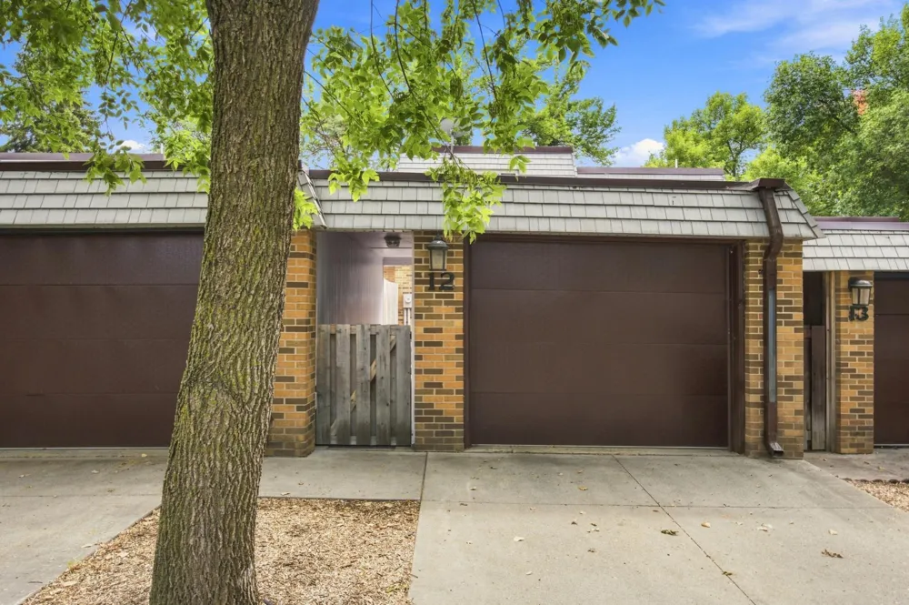 3012 10th Street #B12 Fargo, ND 58102