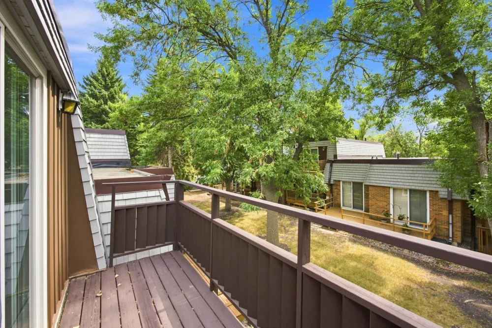 3012 10th Street #B12 Fargo, ND 58102