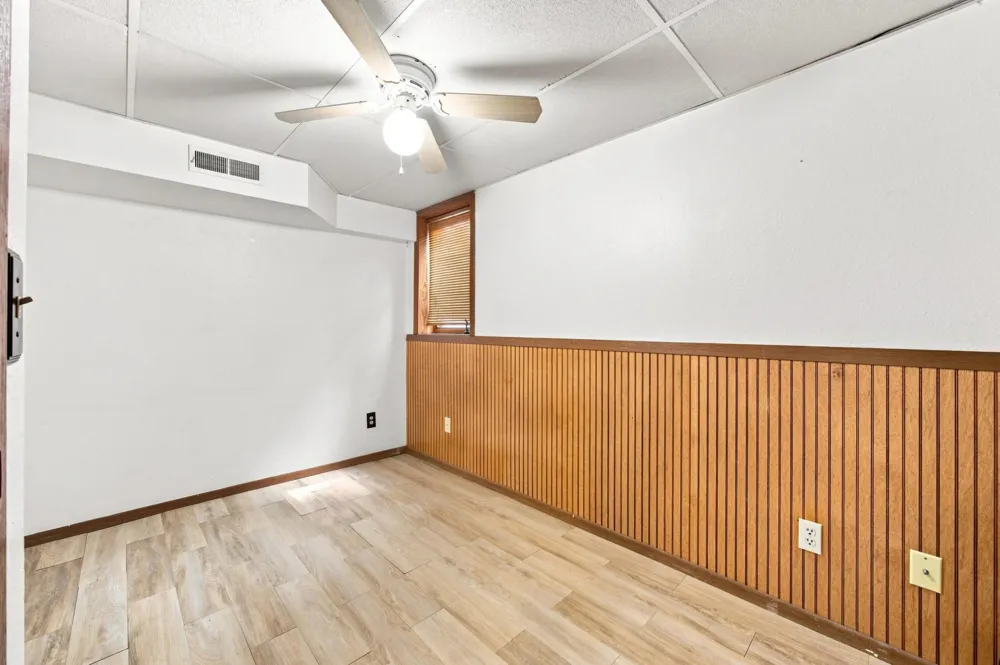 3012 10th Street #B12 Fargo, ND 58102